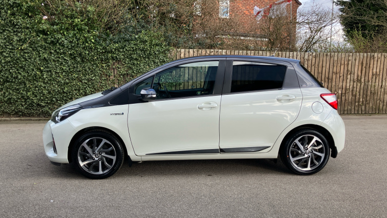 Toyota Yaris 1.5 Hybrid Y20 5dr CVT [Bi-tone] Hybrid Hatchback